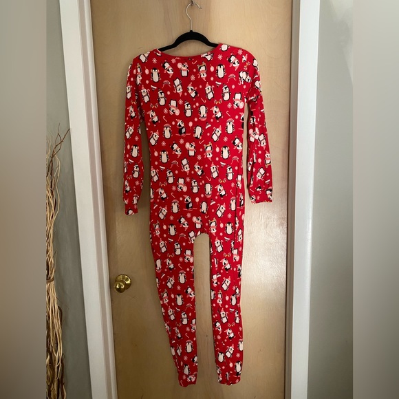 Red penguin onesie size small - Picture 2 of 3